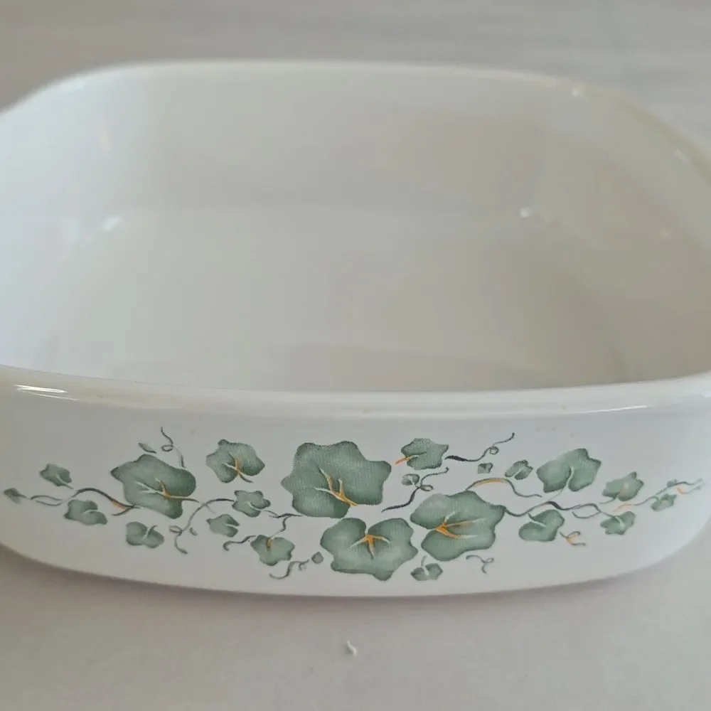 Rare Vintage Corningware Callaway Green Ivy 1 Liter Square Casserole Dish no lid